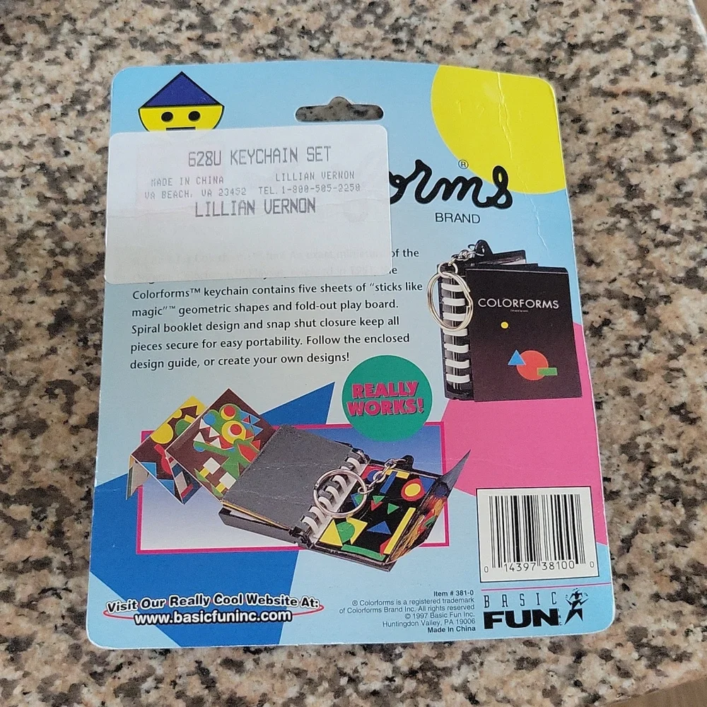 Colorforms Keychain. NIB. - Picture 3 of 4